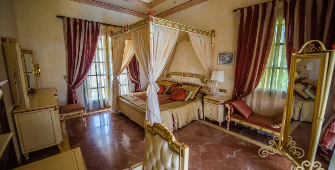 Venta de villa independiente en La Zagaleta 40