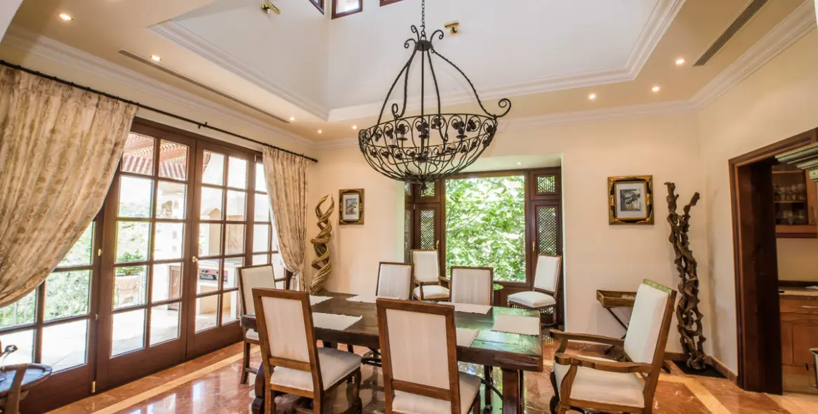 Sale of detached villa in La Zagaleta 51