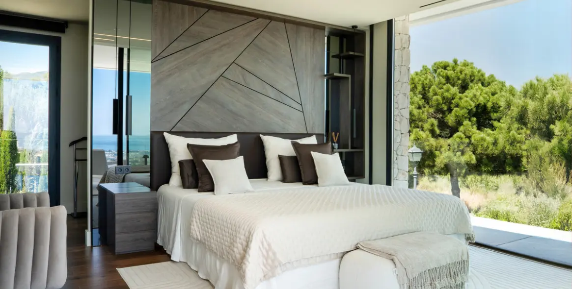 Sale of detached villa in Benahavís 19