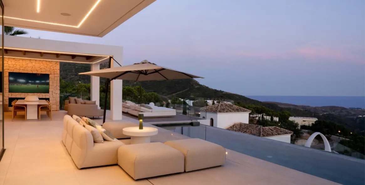 Sale of detached villa in Benahavís 52