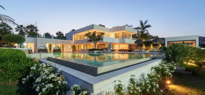 Detached villa R5117725 1