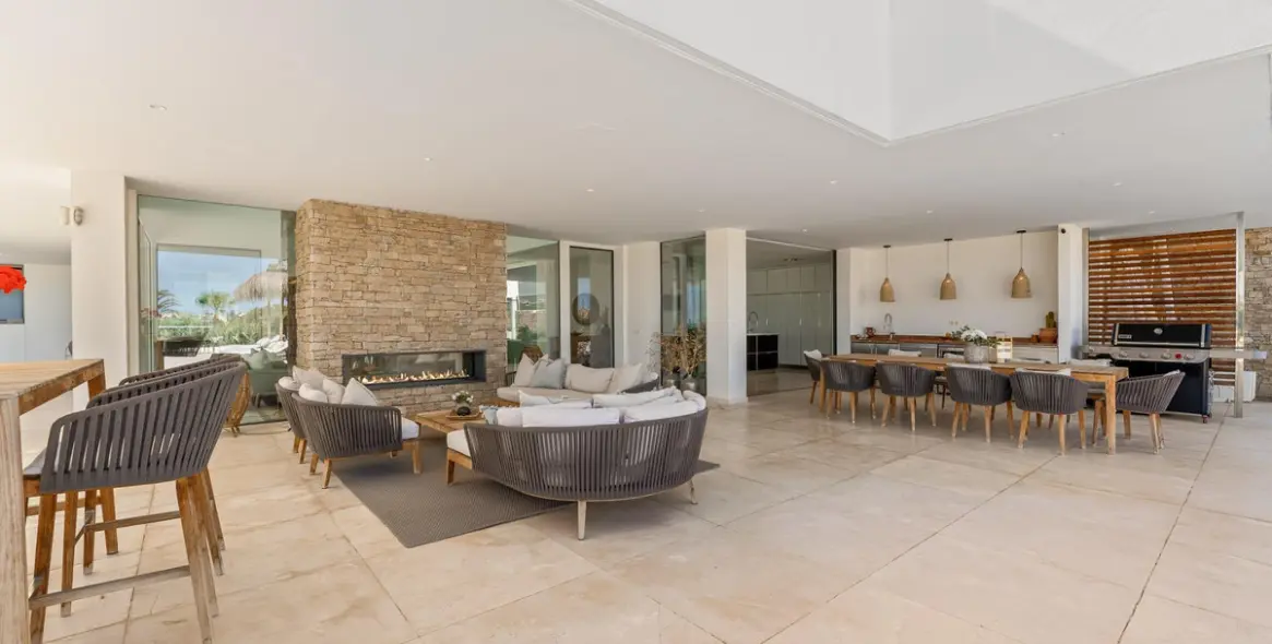 Sale of detached villa in Marbella (district Marbella) 9