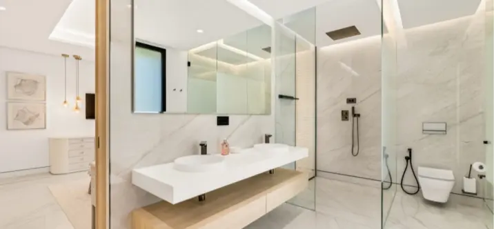 Penthouse R3955921 3