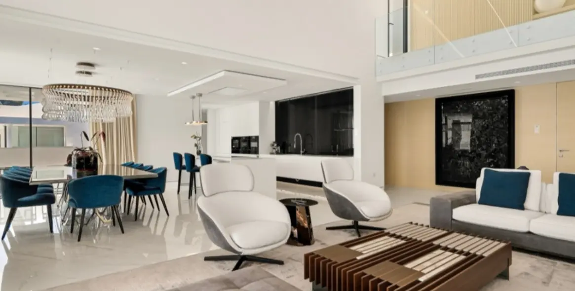 Sale of penthouse in Estepona (district New Golden Mile) 10