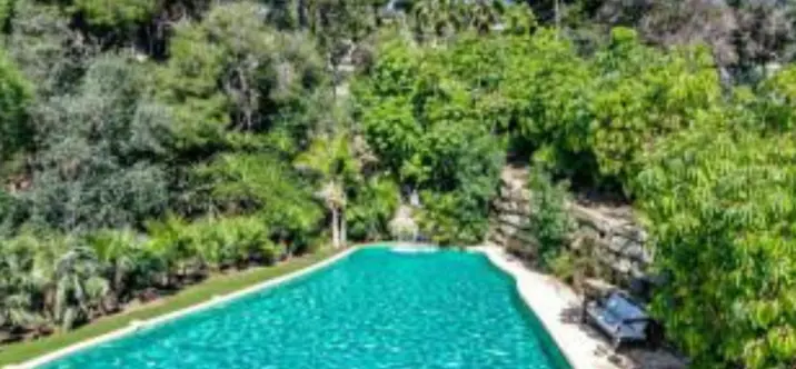 Detached villa R5186215 2