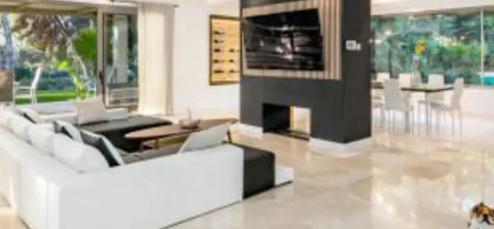 Detached villa R5186215 4