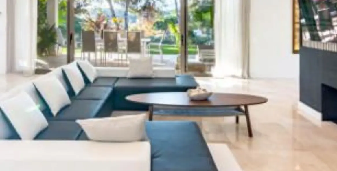 Sale of detached villa in Marbella (district Marbella) 7