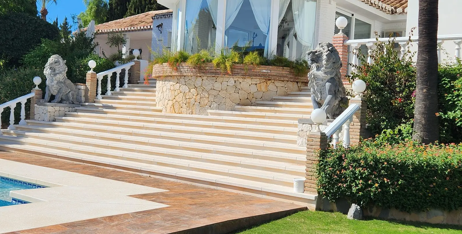 Alquiler a largo plazo de villa independiente en Benalmadena 1