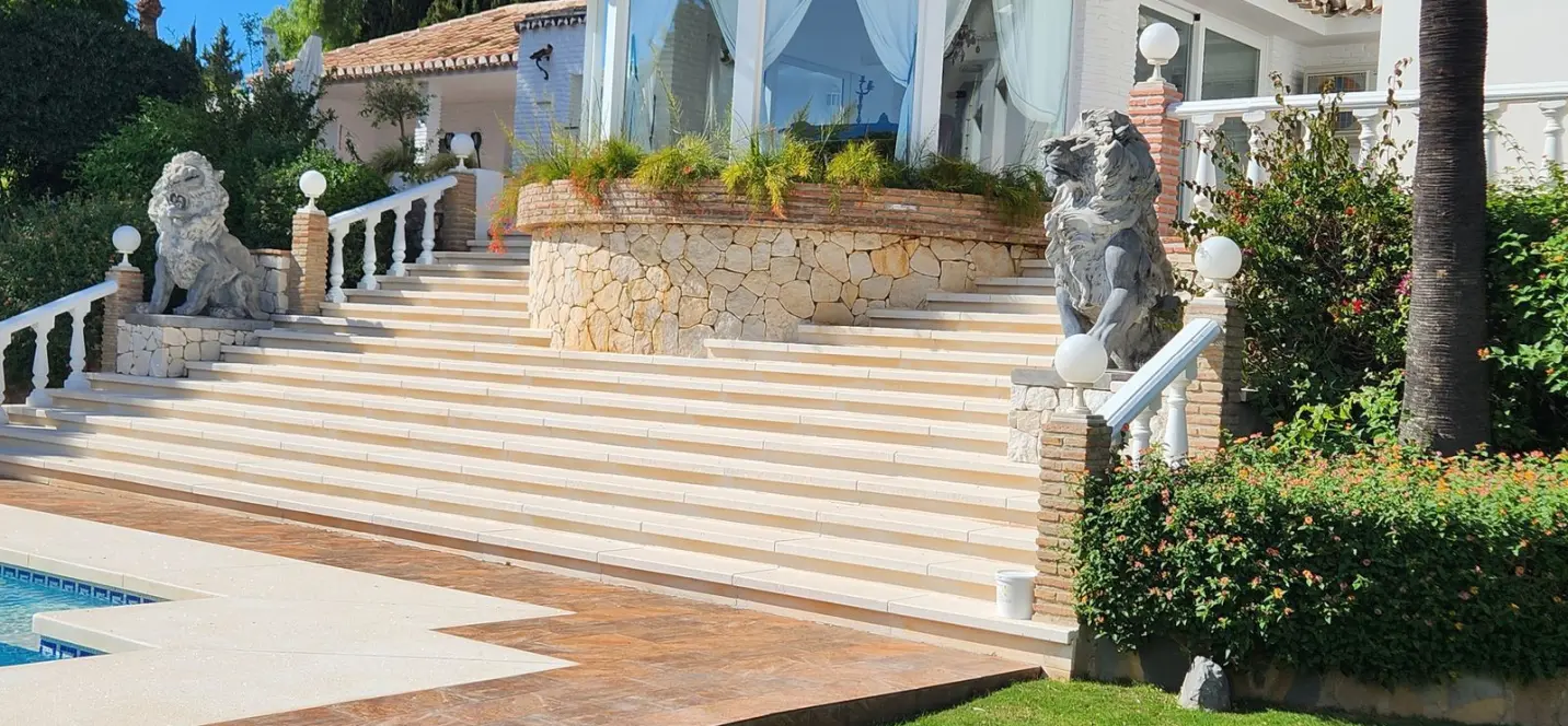 Alquiler a largo plazo de villa independiente en Benalmadena 0