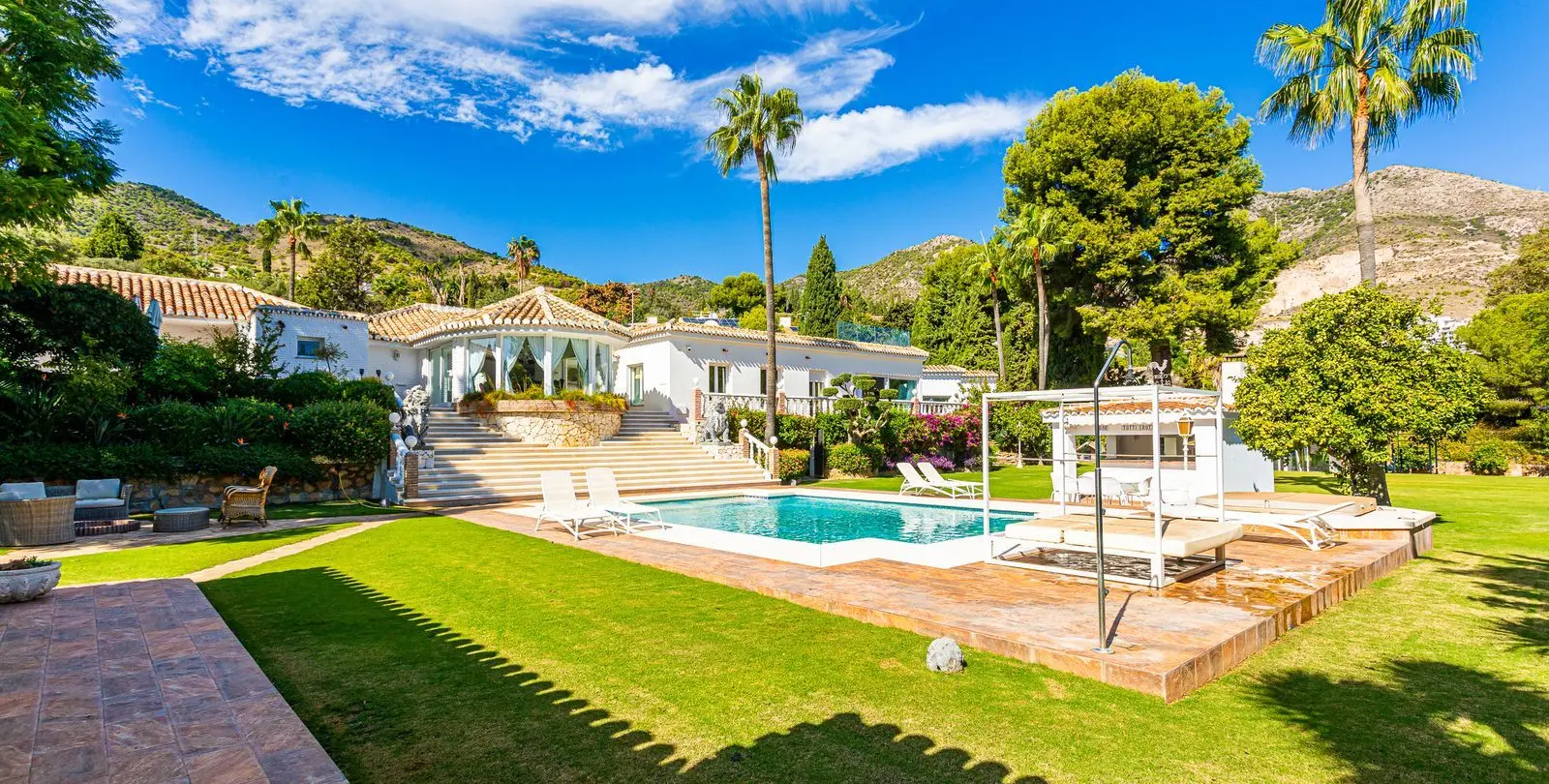 Alquiler a largo plazo de villa independiente en Benalmadena 4