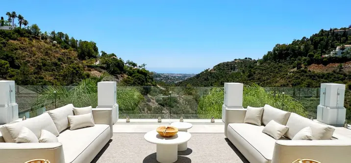 Detached villa R4779208 1