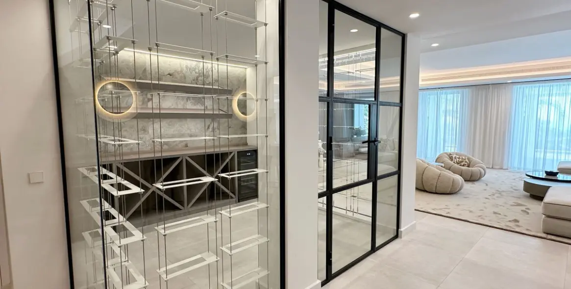 Sale of detached villa in El Madroñal 47