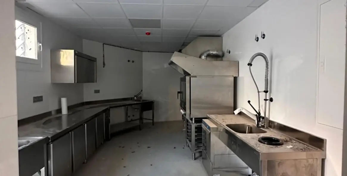 Продажа отеля в Torremolinos 13