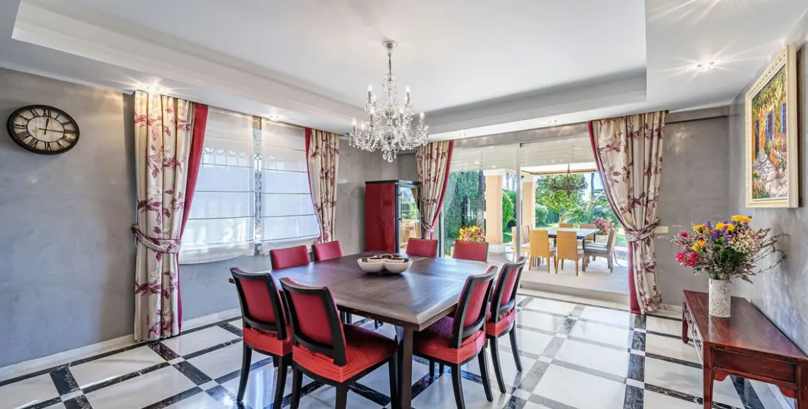 Sale of detached villa in Benamara 6