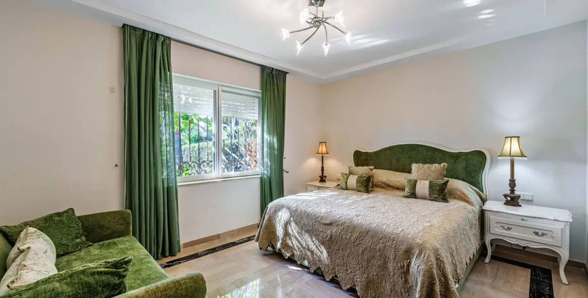 Sale of detached villa in Benamara 8