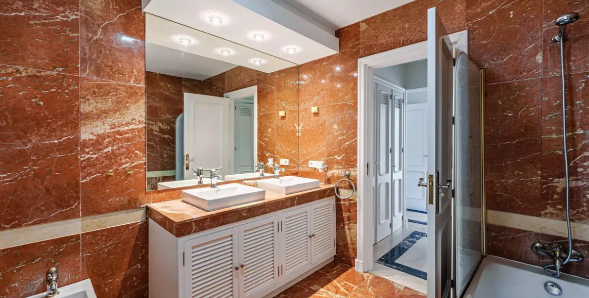 Sale of detached villa in Benamara 9