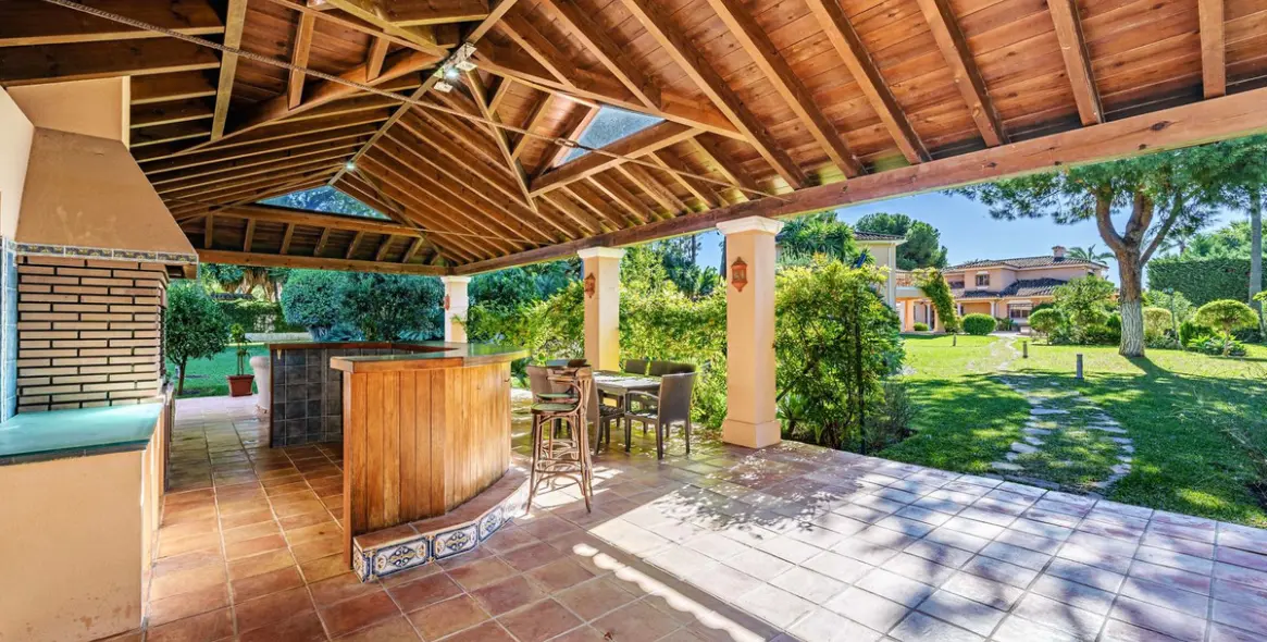 Sale of detached villa in Benamara 49