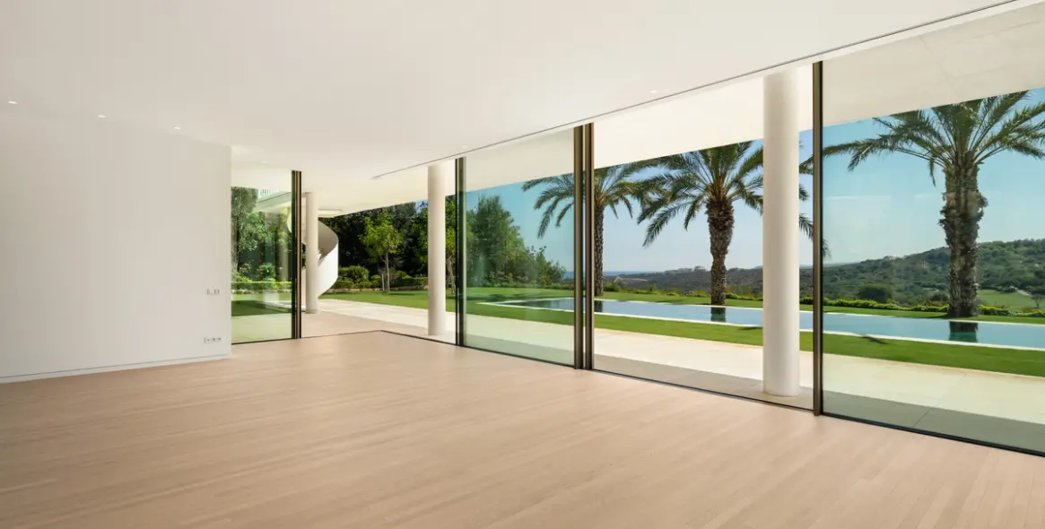 Venta de villa independiente en Casares 11