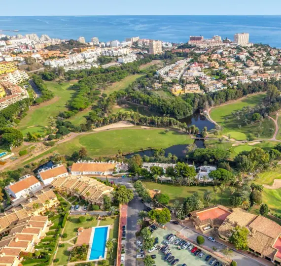 Sale of residential plot in Benalmadena
