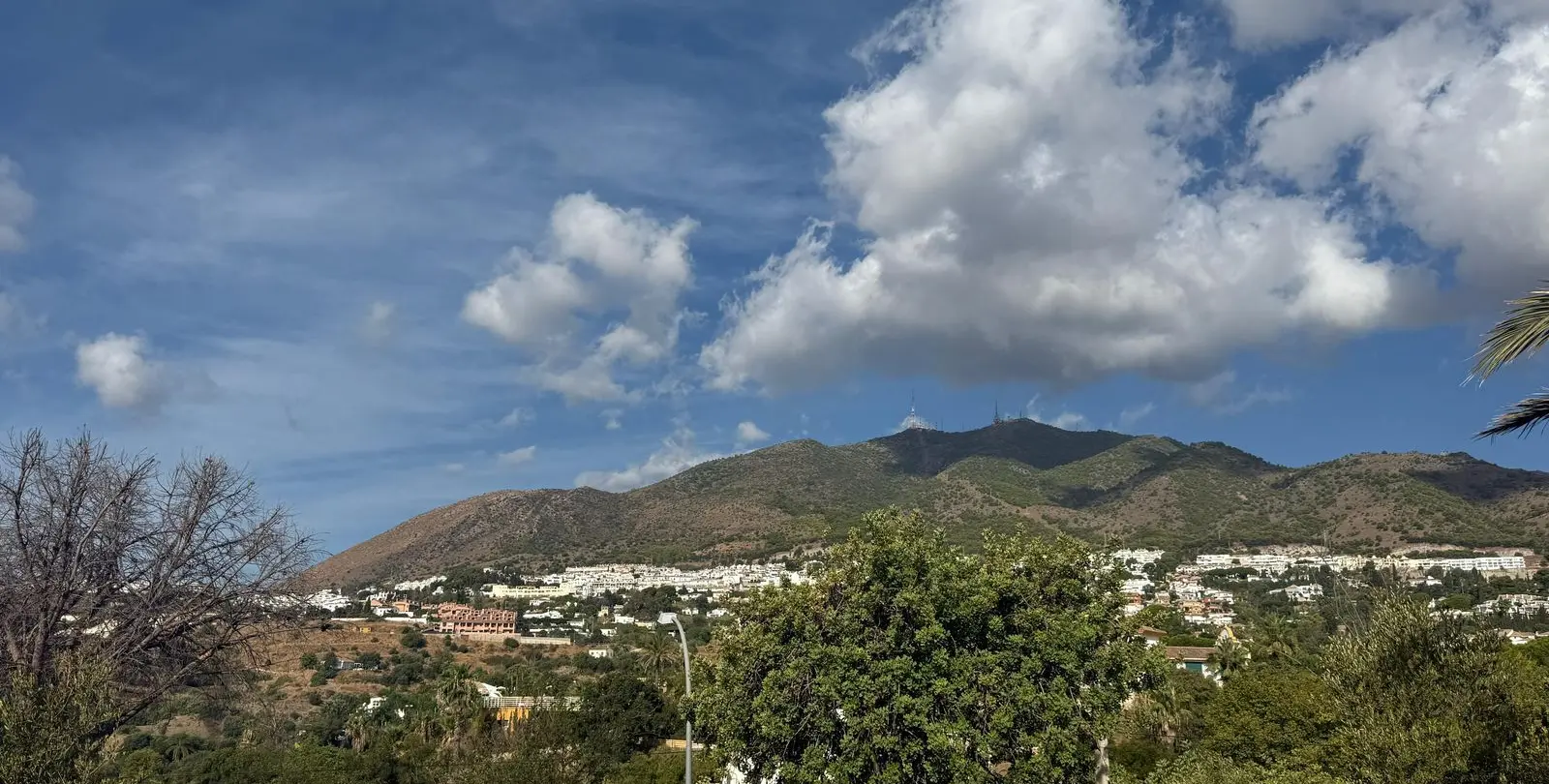 Sale of residential plot in Benalmadena 2