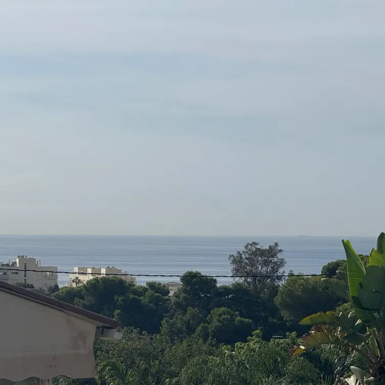 Продажа  жилого участка в Benalmadena