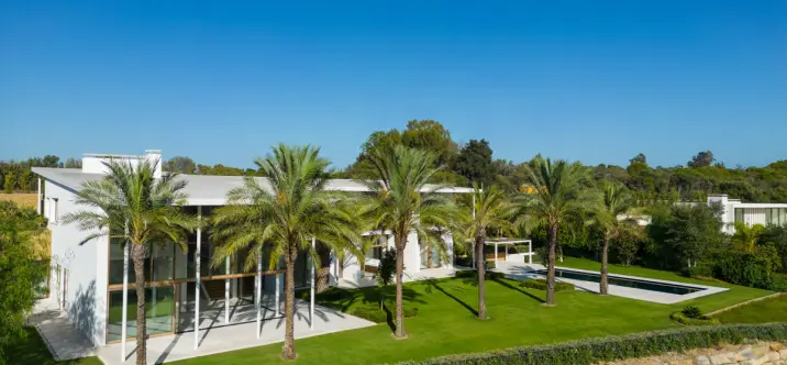 Продажа  отдельно стоящей виллы в Casares 2