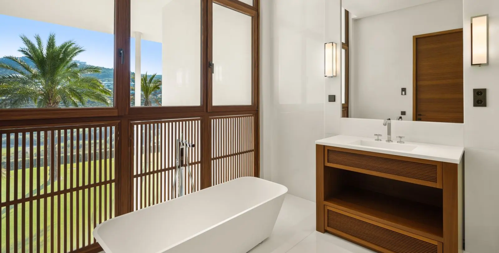Venta de villa independiente en Casares 19
