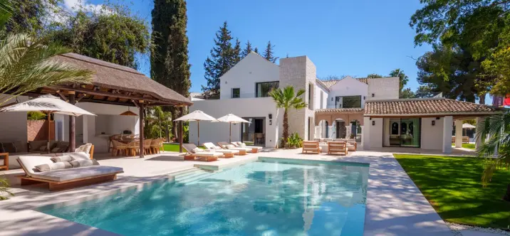 Detached villa R4710391 0