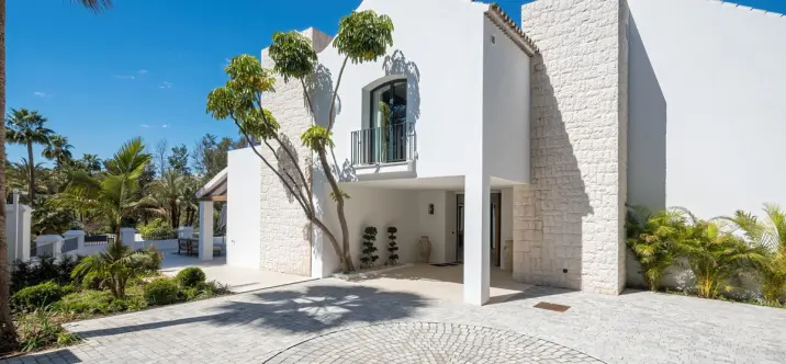 Detached villa R4710391 3