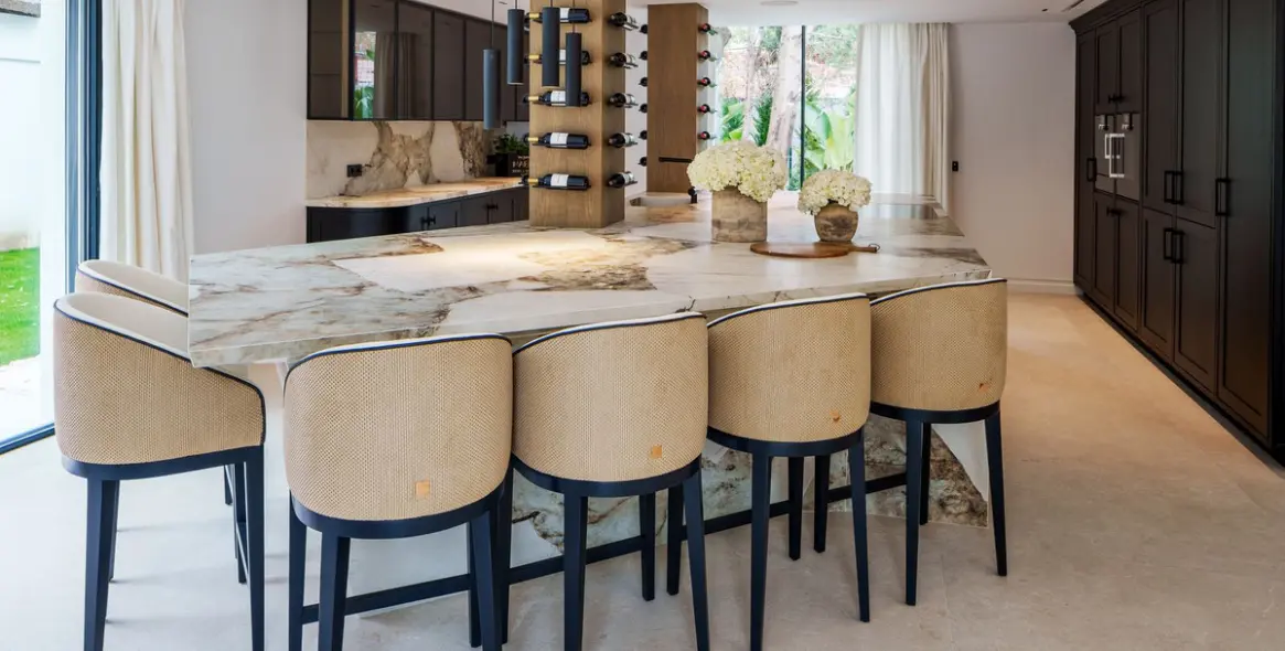 Sale of detached villa in Nueva Andalucía (district Nueva Andalucía) 8