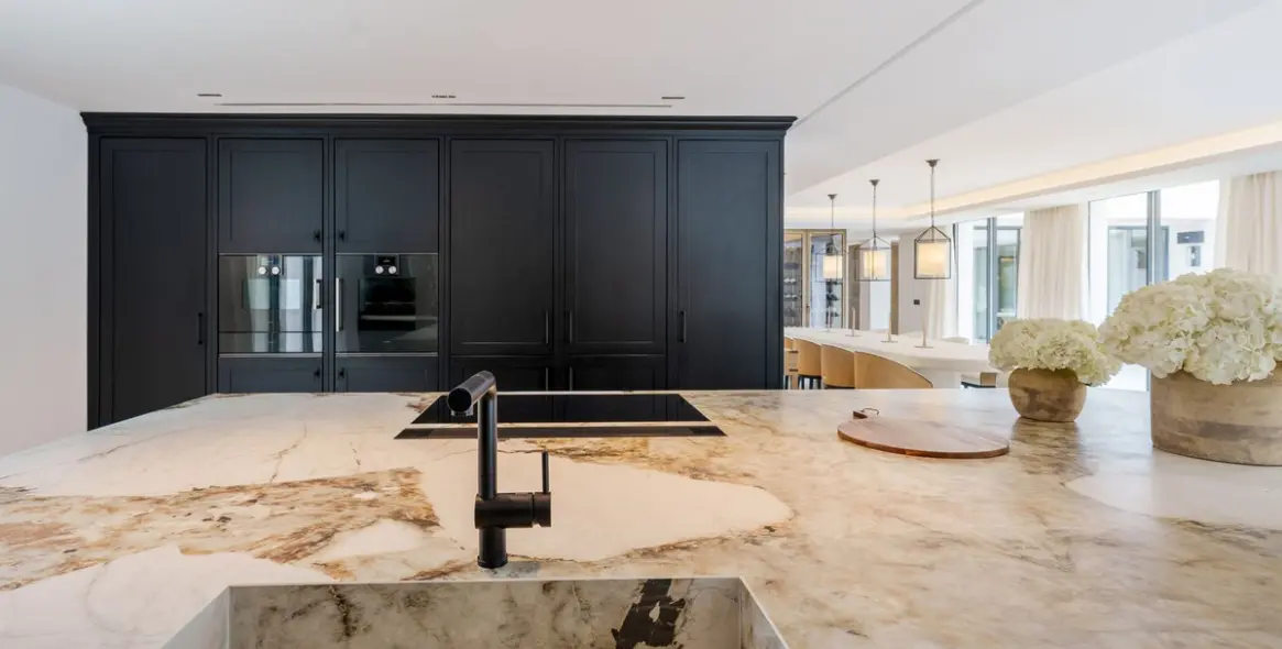 Sale of detached villa in Nueva Andalucía (district Nueva Andalucía) 10