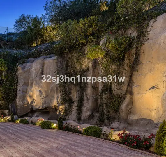 Villa independiente R5186782