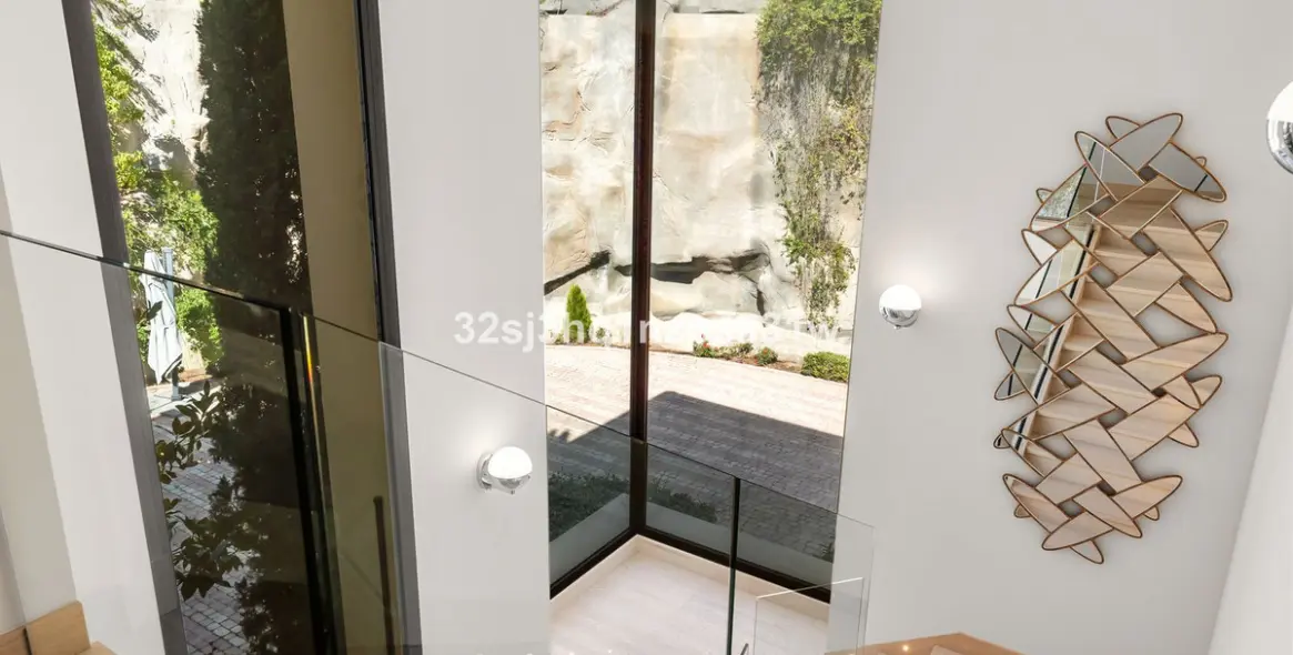 Venta de villa independiente en Benahavís 23