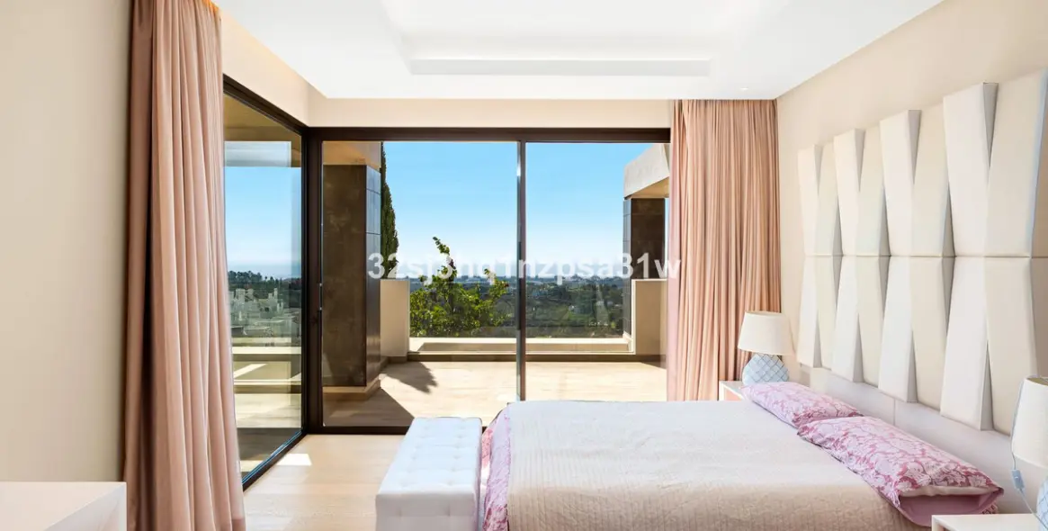 Venta de villa independiente en Benahavís 26