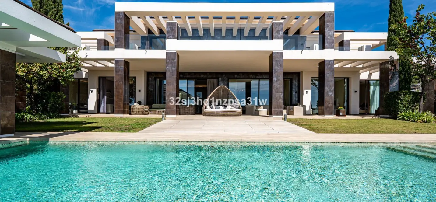 Venta de villa independiente en Benahavís 1