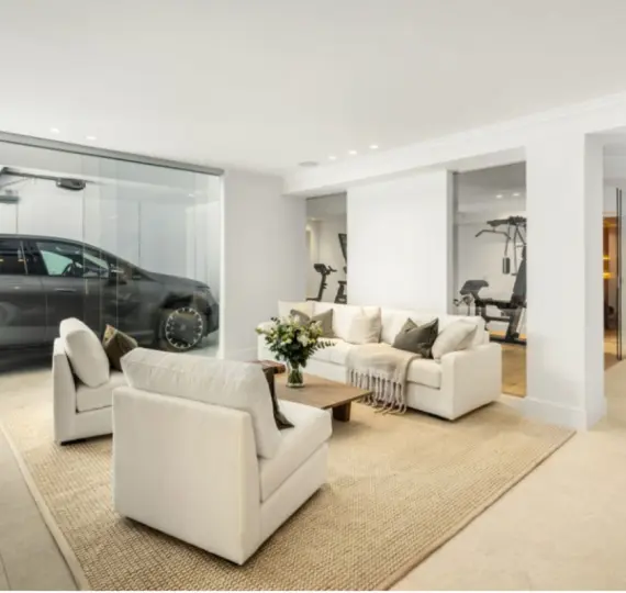 Venta de villa independiente en Nueva Andalucía
