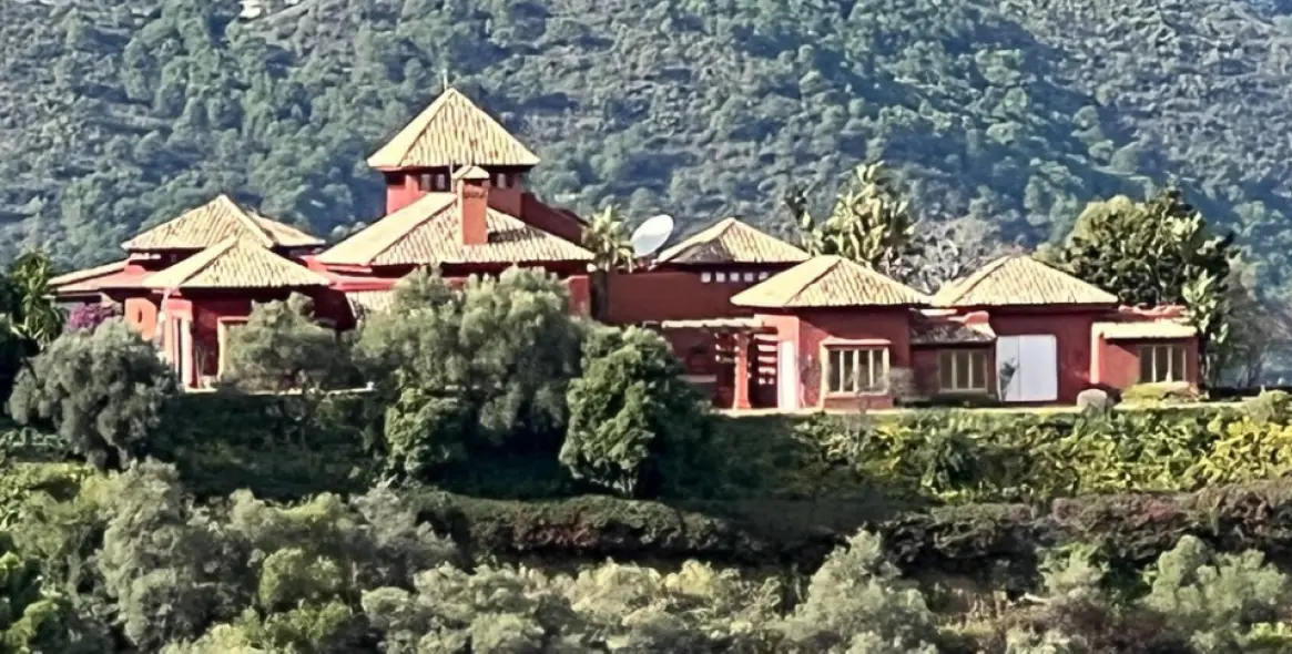 Venta de villa independiente en Benahavís (distrito La Zagaleta) 2