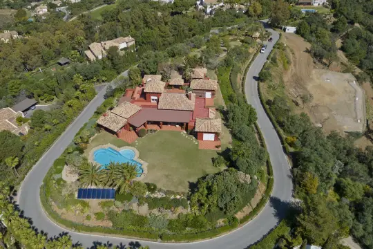 Image 6 thumb