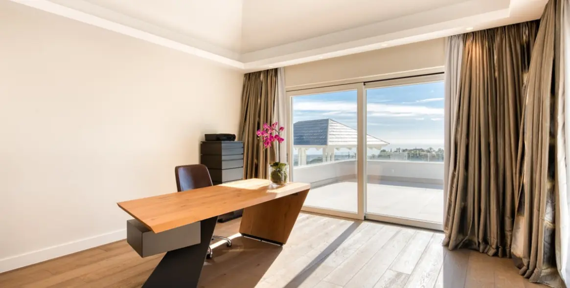 Venta de villa independiente en La Zagaleta 24