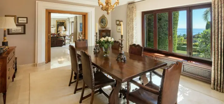 Detached villa R4991797 4