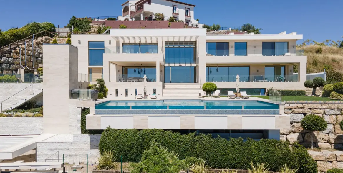 Venta de villa independiente en Benahavís (distrito Benahavís) 3