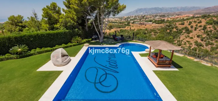 Oтдельно стоящая вилла R3849802 2