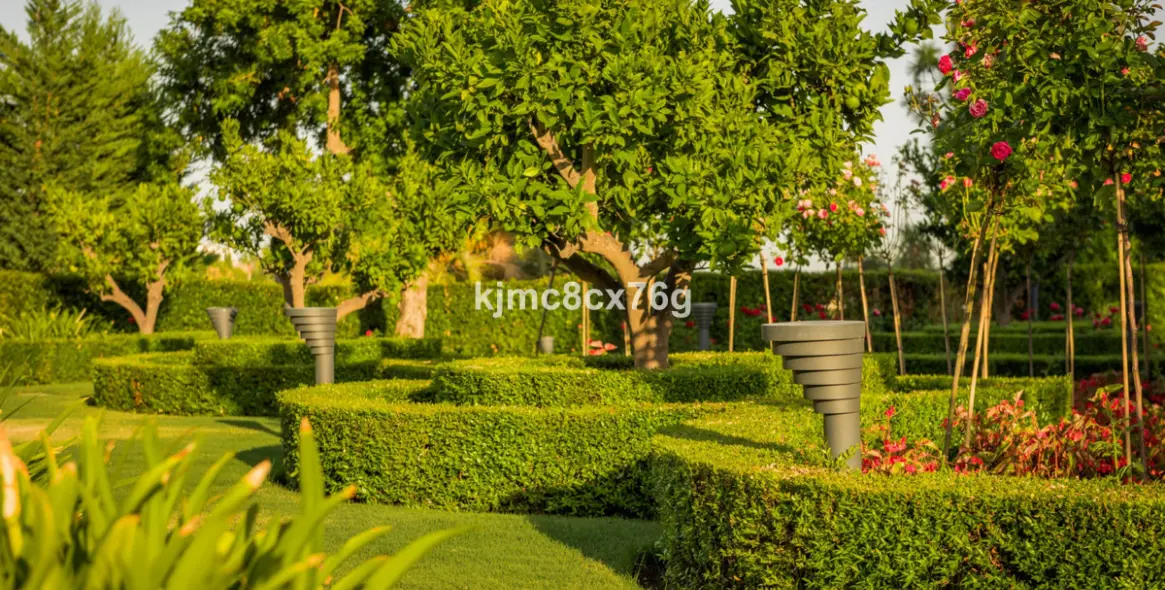 Sale of detached villa in Hacienda Las Chapas 29