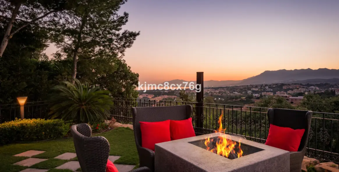 Sale of detached villa in Hacienda Las Chapas 34