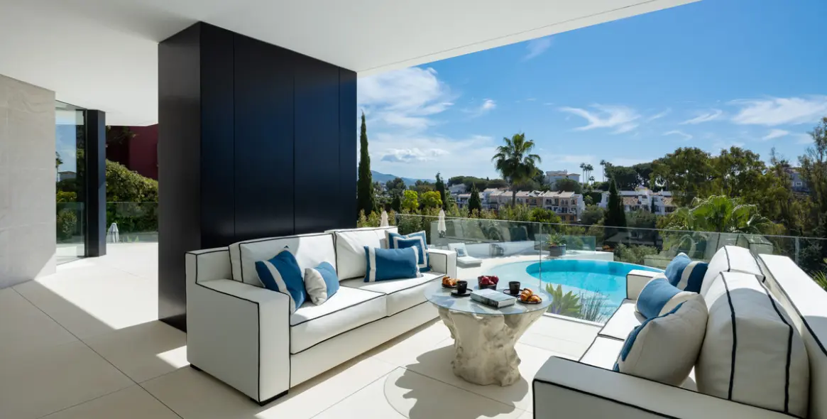 Venta de villa independiente en Benahavís 17