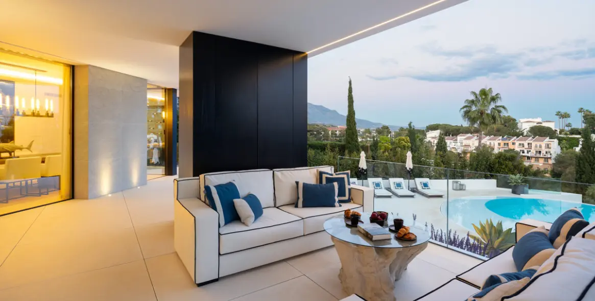 Venta de villa independiente en Benahavís 18