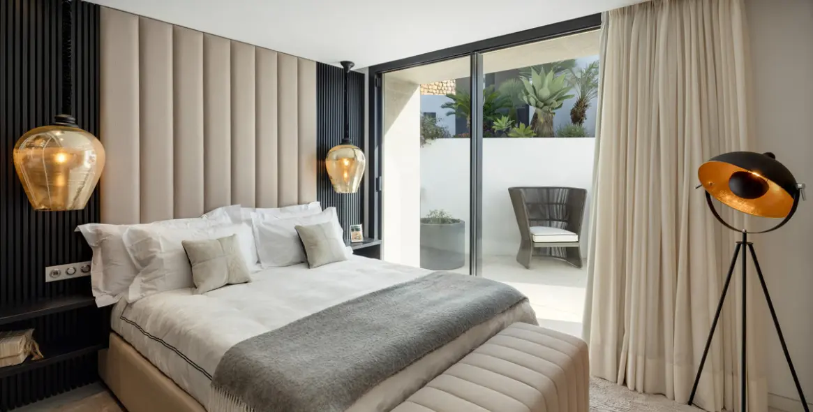 Продажа  отдельно стоящей виллы в Benahavís 34