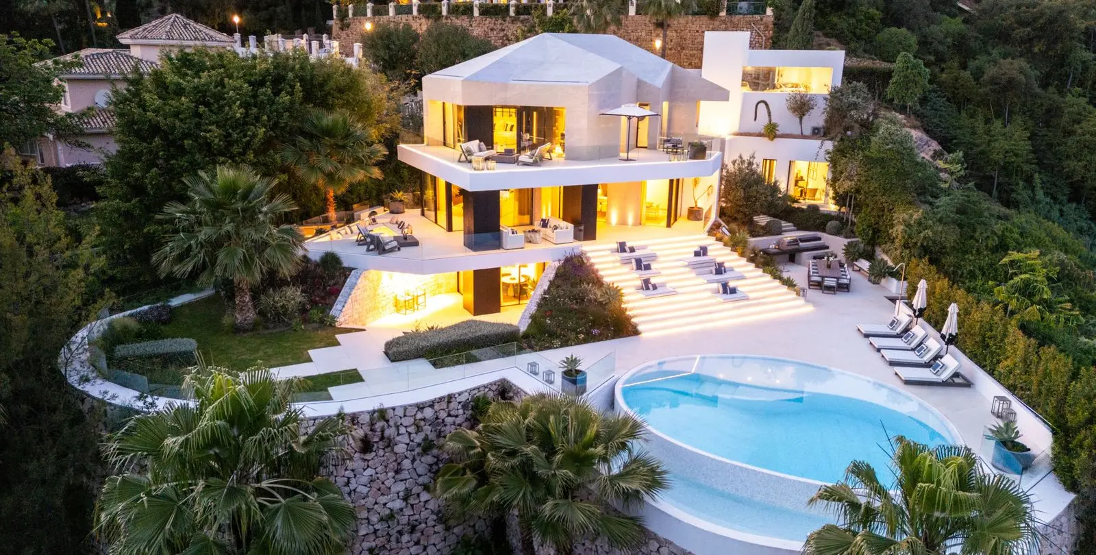 Venta de villa independiente en Benahavís 1