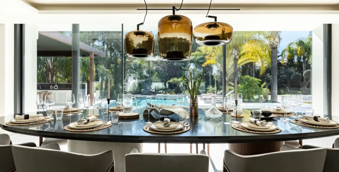 Продажа  отдельно стоящей виллы в Marbella East (район Hacienda Las Chapas) 9