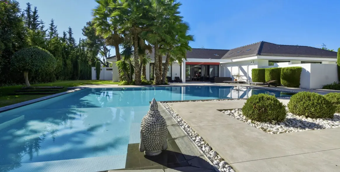 Venta de villa independiente en Guadalmina Baja 2